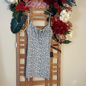 Lulus Daisy Days Blue Floral Empire Waist A-Line Mini Dress size Large